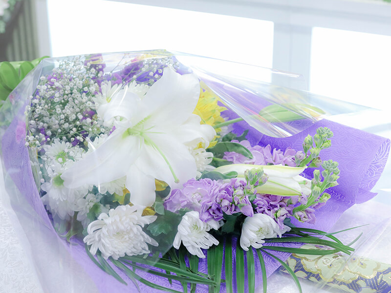 葬祭業界に必要なお花の知識を身につけよう！ フラワーアレジメント体験