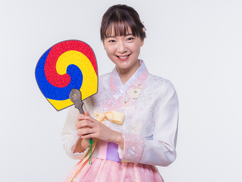 韓国メイクとチマチョゴリを楽しもう!