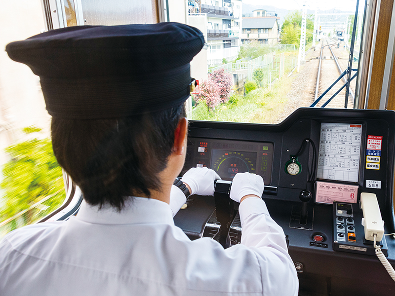 シゴト体験フェス 実習教室で車掌体験をしよう!