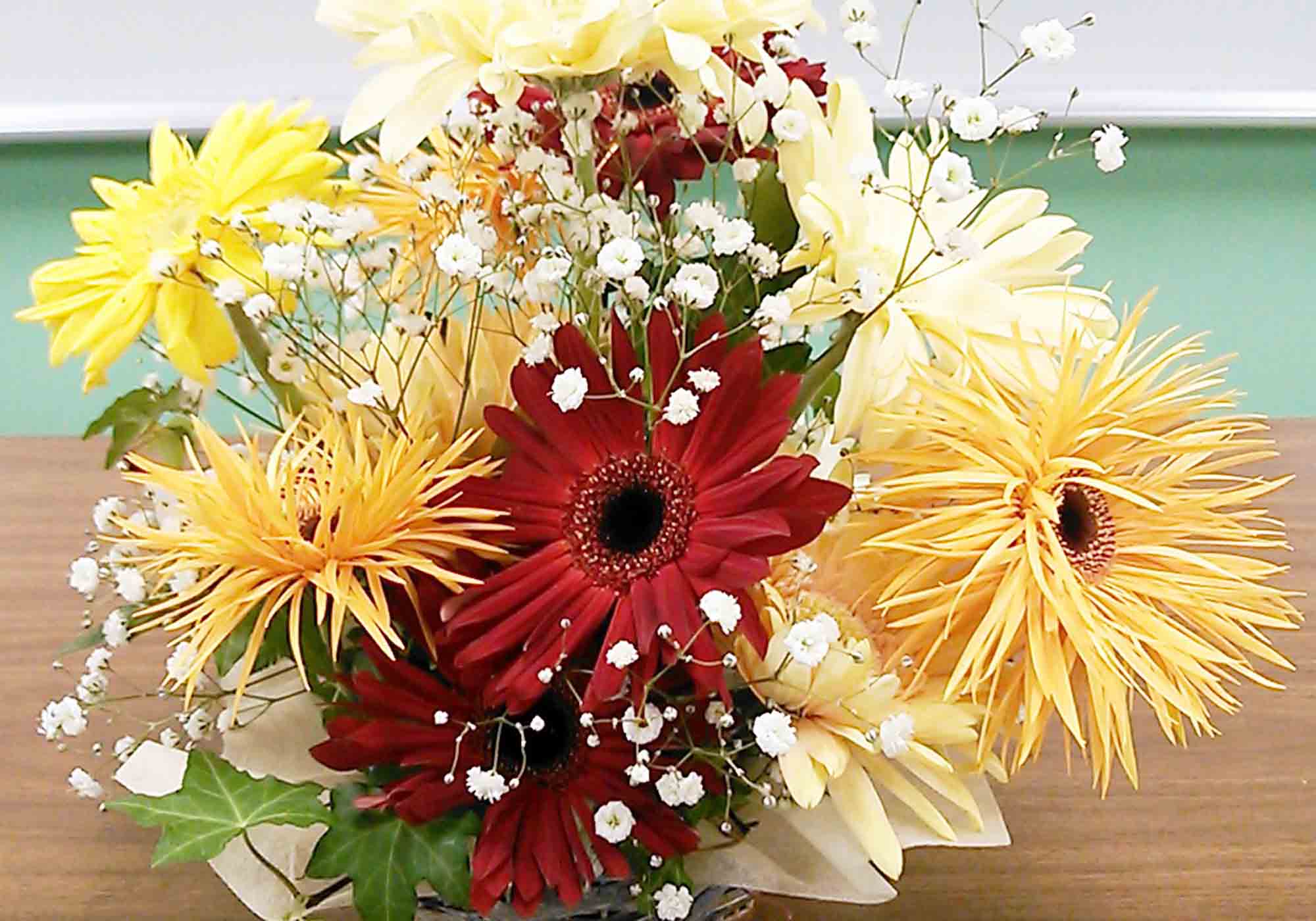 ~フレッシュのお花~ mixカラーのガーベラアレンジメント