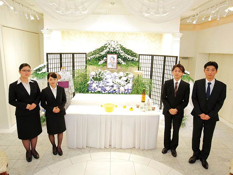 【オンラインor来校】特別講座 在校生が行う模擬葬儀に参列