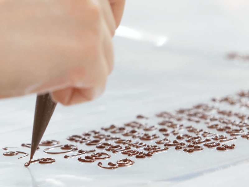 オープンキャンパス 学校法人 東京観光専門学校 Tokan K102 オンラインor来校 バレンタイン特別講座 日本チョコペン協会チョコペンアート に挑戦