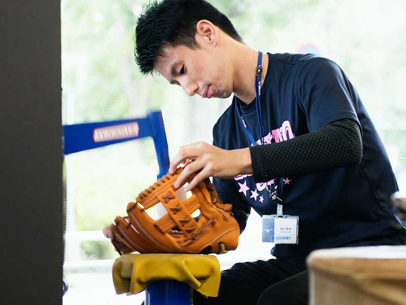 業界で活躍する卒業生による特別講座!~未来の自分のイメージしよう~人気スポーツブランドスタッフに学ぶ