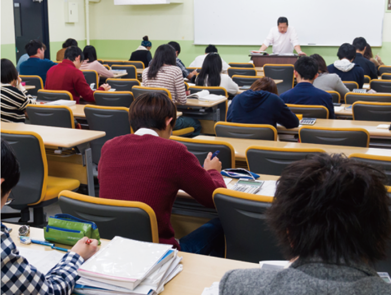 不動産業界や金融業界で活躍したい人集まれ!宅建の資格を取ろう!