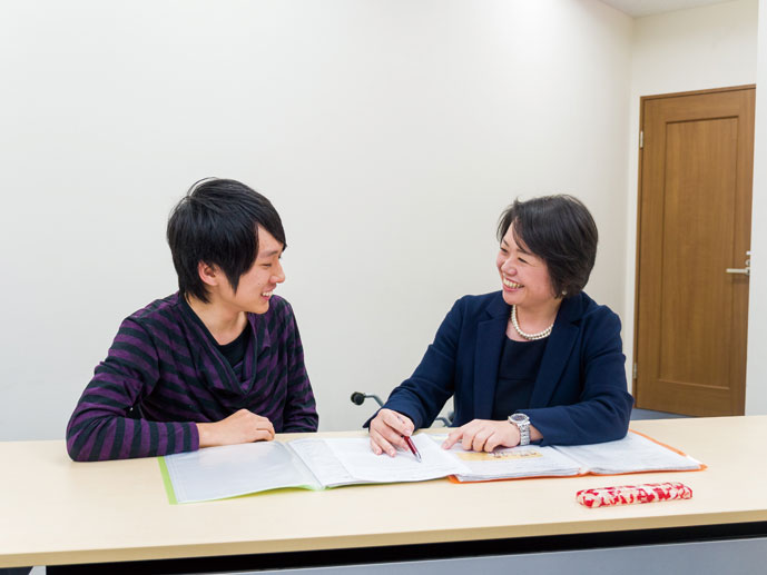 社会人・大学生・フリーターの方のための進学相談会