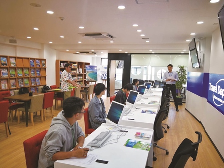 旅行会社で使っている 専用端末に挑戦しよう!