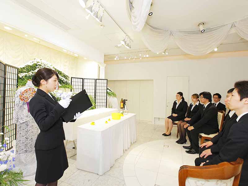 葬儀実習②~葬儀告別式編~ 葬儀の設営準備から進行までを学ぼう!