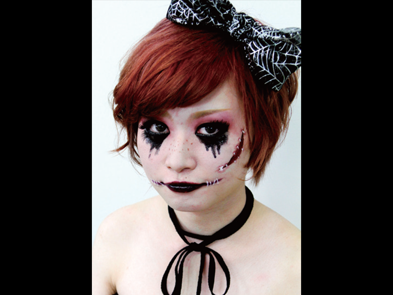 ハロウィンヘアメイク伝授!