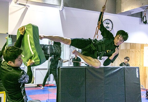 小原剛さんと学ぶ! ワイヤーパフォーマンスとお出かけワークショップ