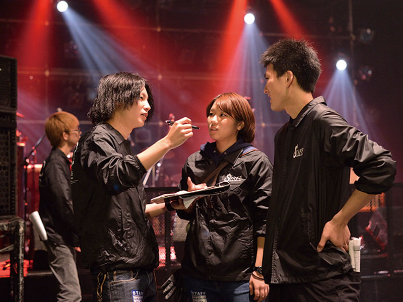 LIVEの仕事をまるっと見学しよう!【イベントスタッフ編】