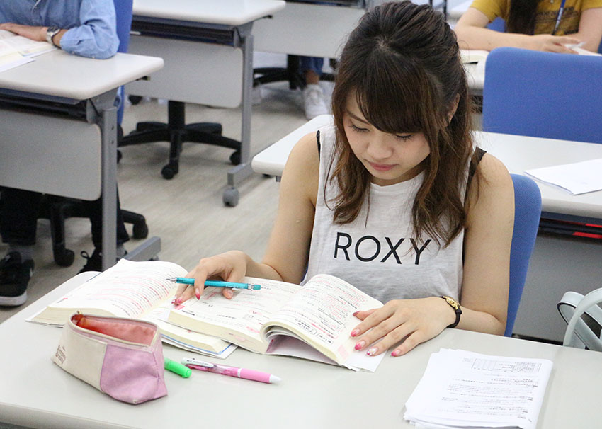 たくさんの資格、どうやってとるの?在校生に勉強のコツを聞いてみよう!!