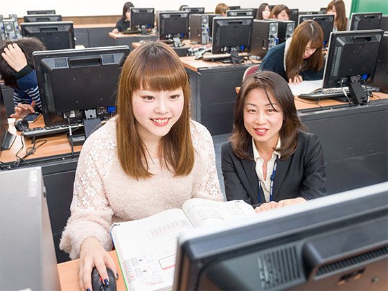 必修授業のパソコンの先生による「60分の体験授業」!!