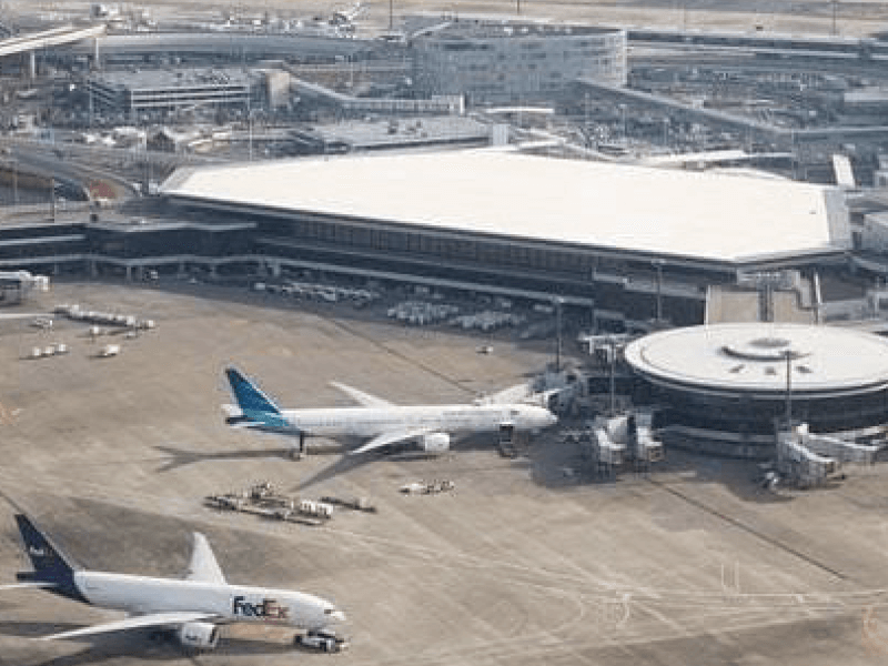【高校2年生にオススメ!】★スペシャルドリームキャンパス★憧れの飛行機を見に空港へ行こう